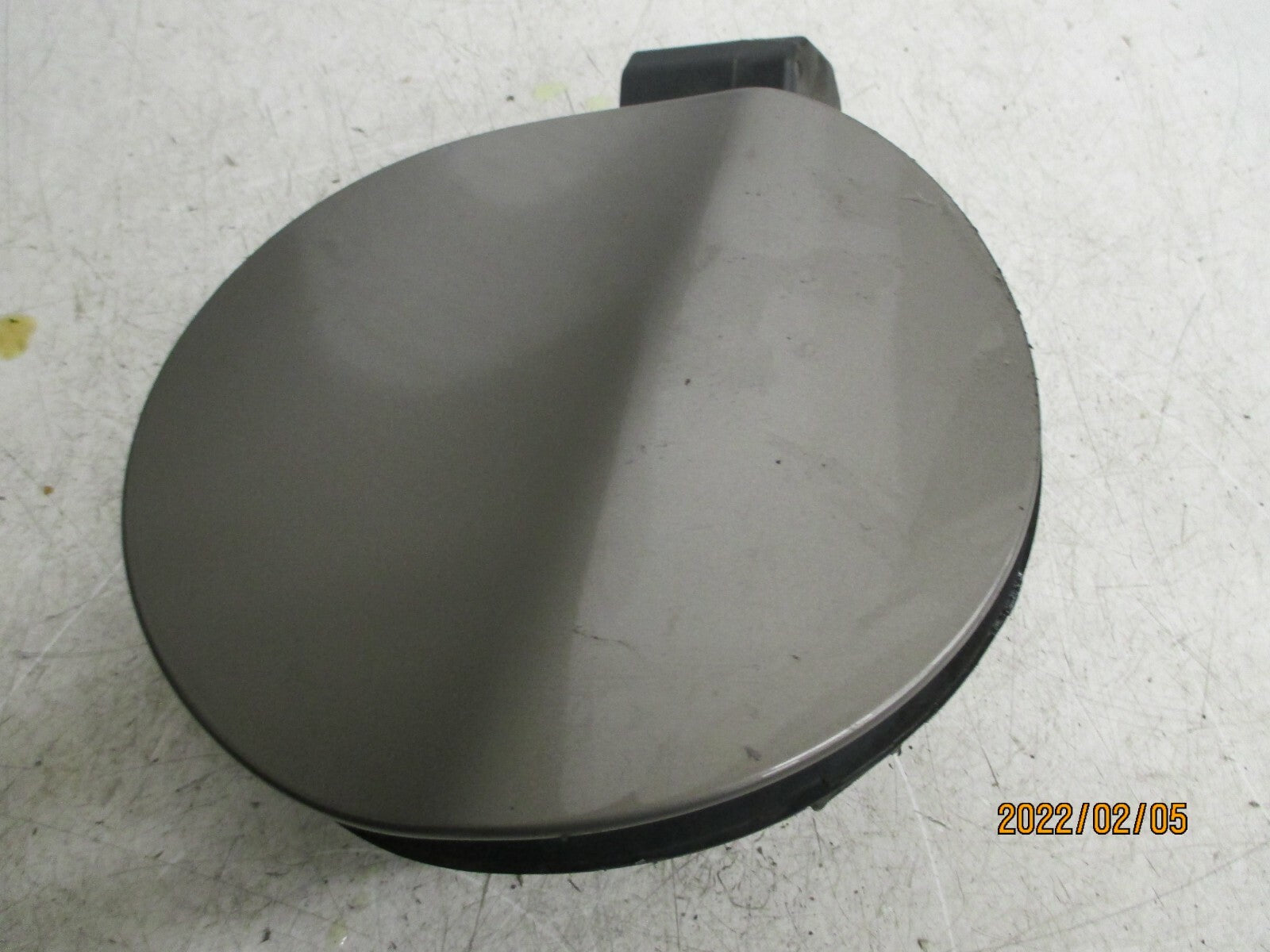 PEUGEOT 2008 2014 FUEL FILLER FLAP COVER BRONZE
