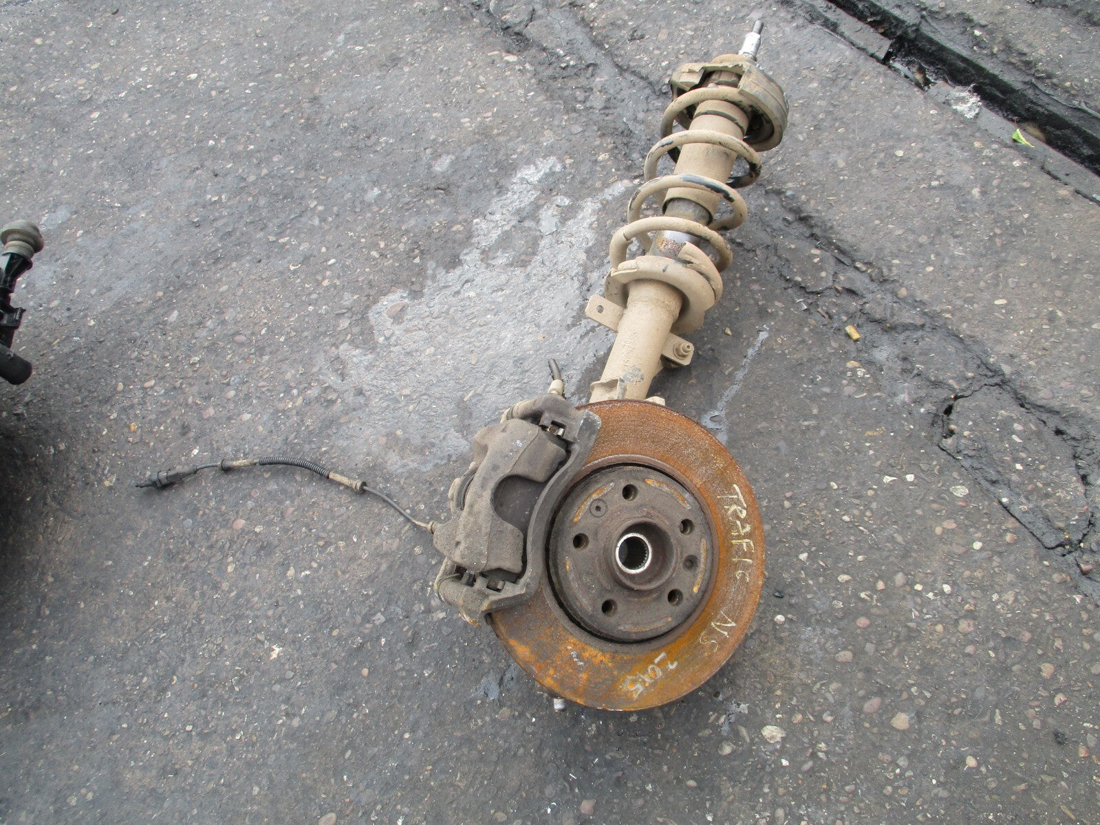 2015 RENAULT TRAFIC X82 MK2 1.6 DIESEL MANUAL PASSENGER SIDE LEG SHOCK CALIPER