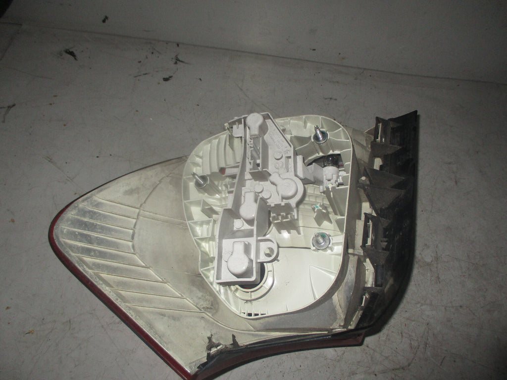 BMW 1 SERIES 2010 E87 NSR PASSENGER SIDE REAR LIGHT