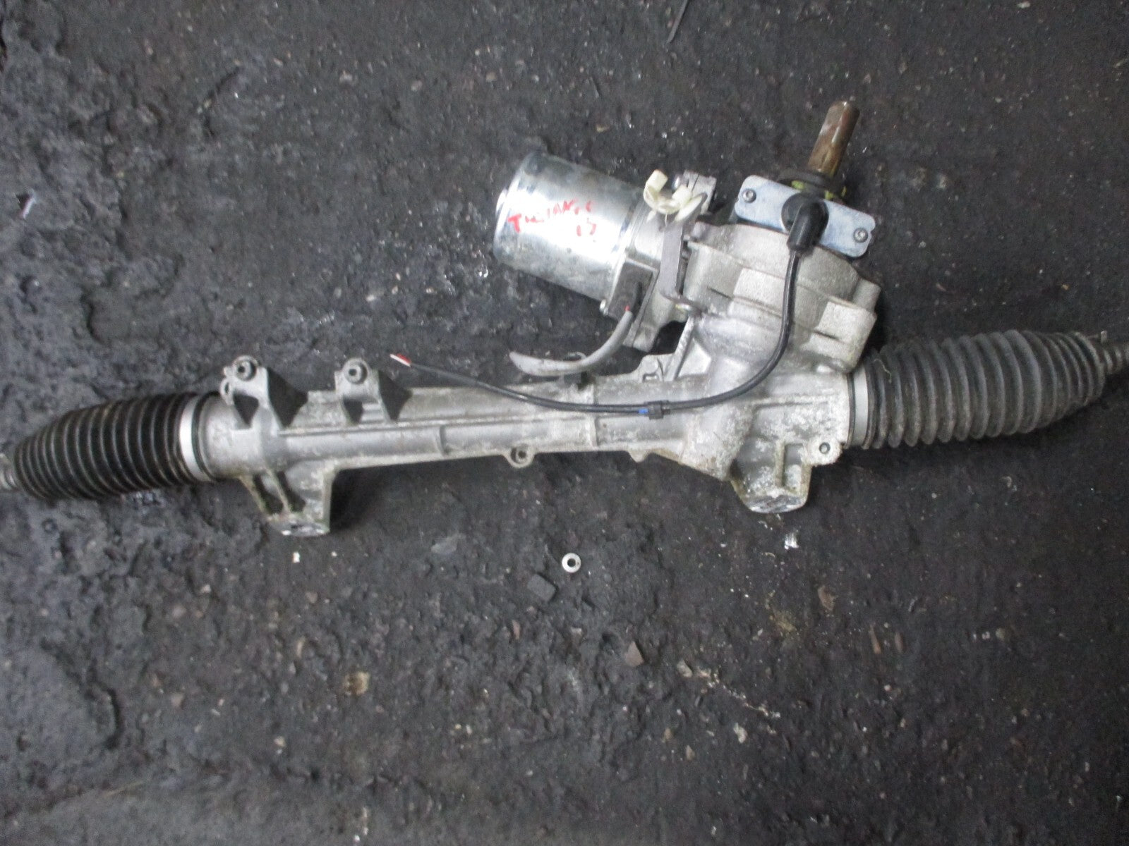 2017 RENAULT TWINGO RHD STEERING RACK PUMP 490011467R
