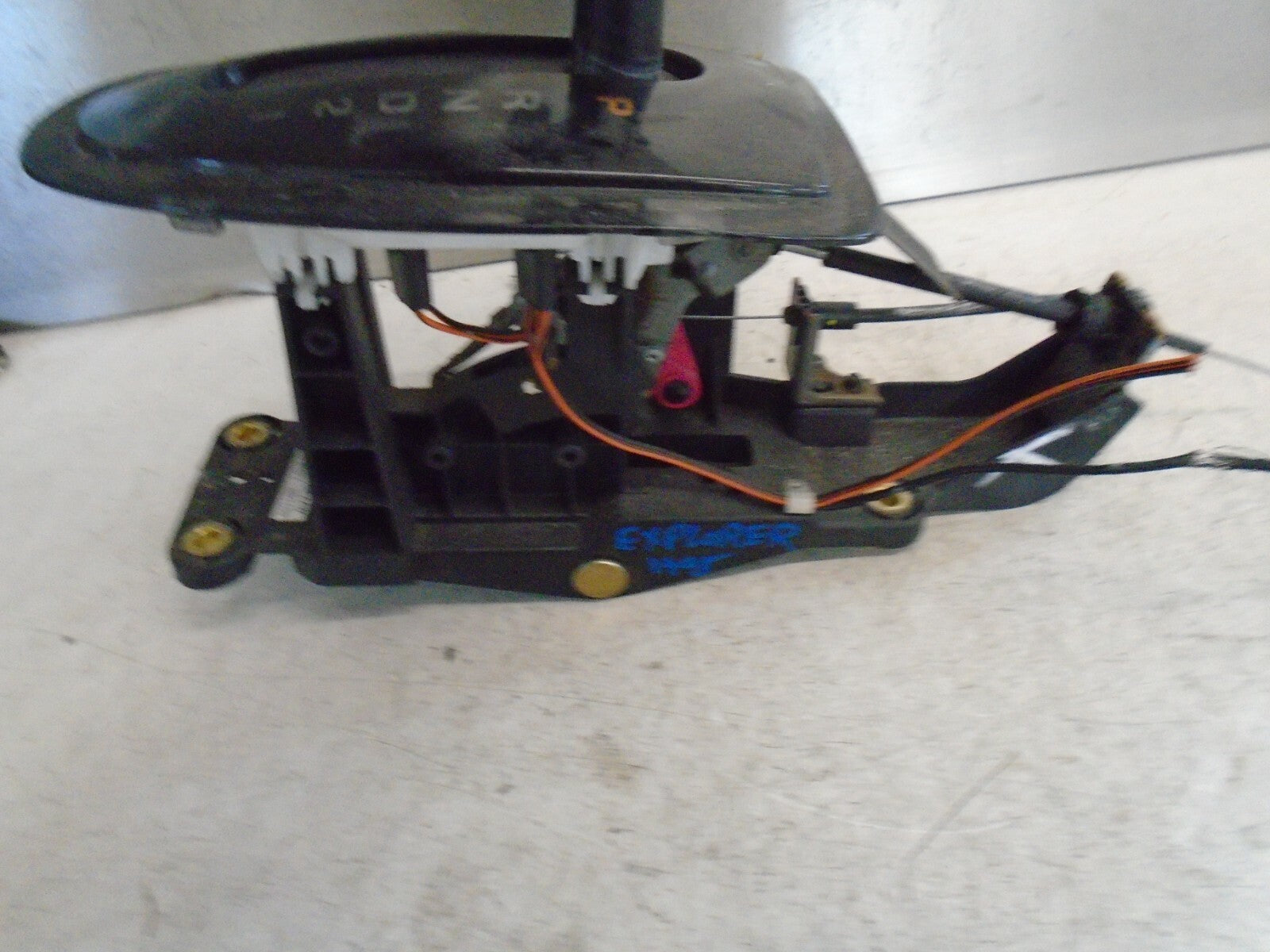 FORD EXPLORER 1995 MK2 AUTOMATIC GEAR STICK F87A7K004AAW