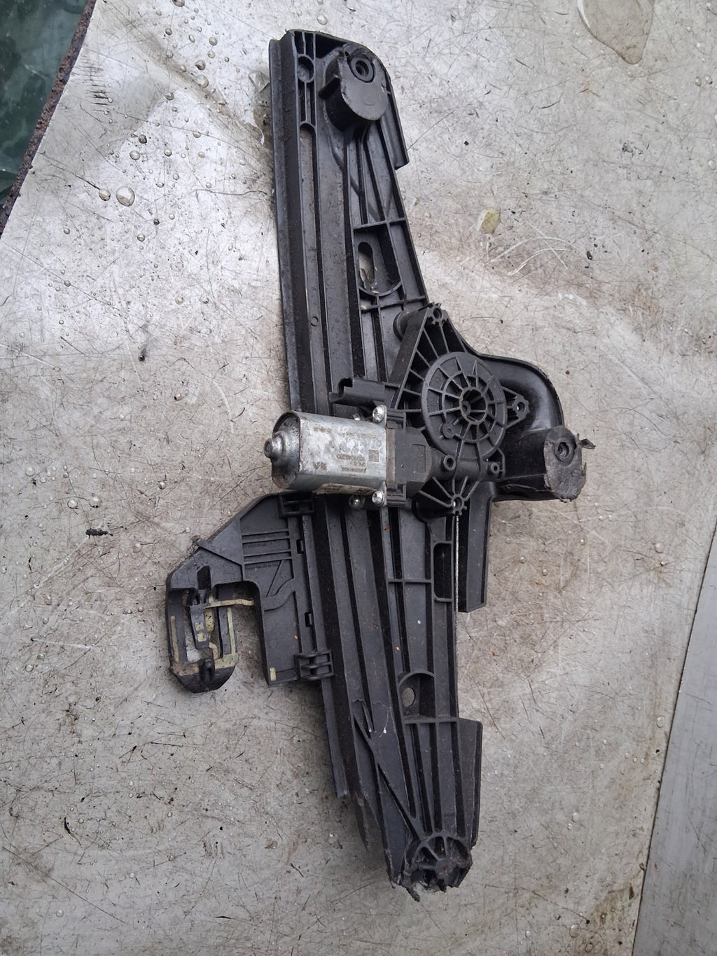 2023 VAUXHALL ASTRA L OSF DRIVER SIDE FRONT WINDOW MOTOR REGULATOR 9829048380