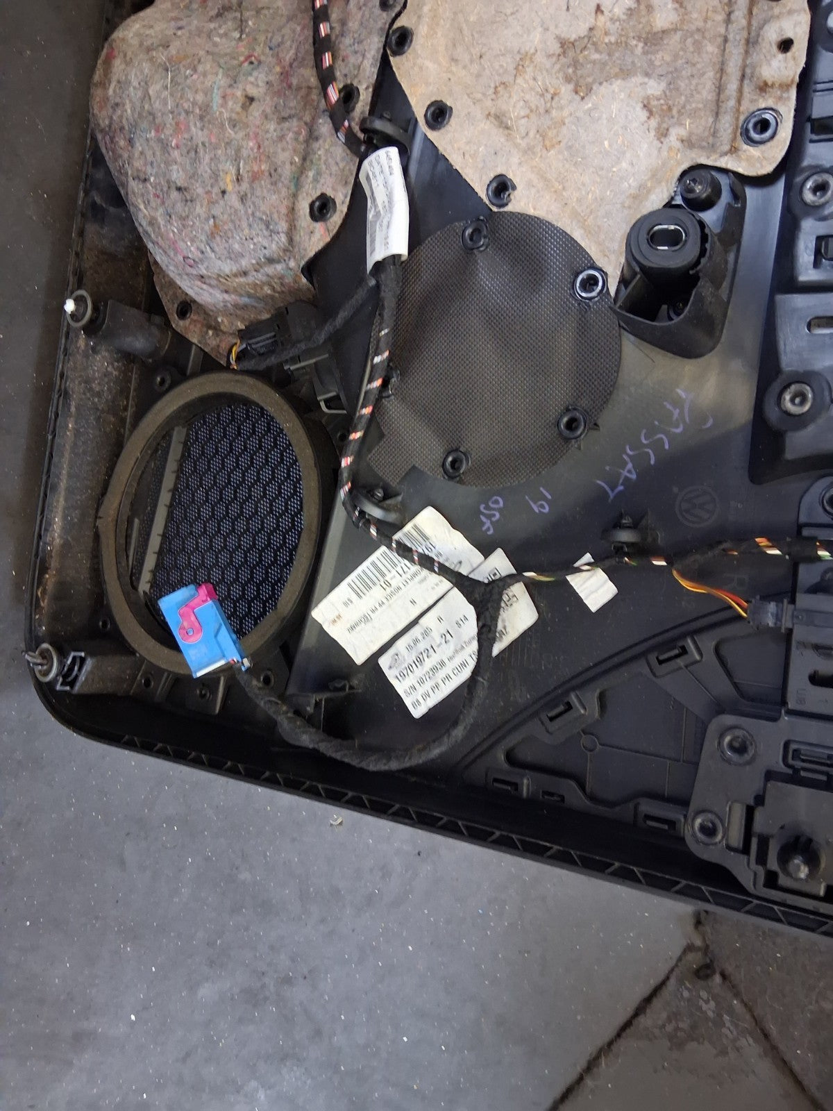 2019 VW VOLKSWAGEN PASSAT B8 OSF DRIVER SIDE FRONT RIGHT DOOR CARD