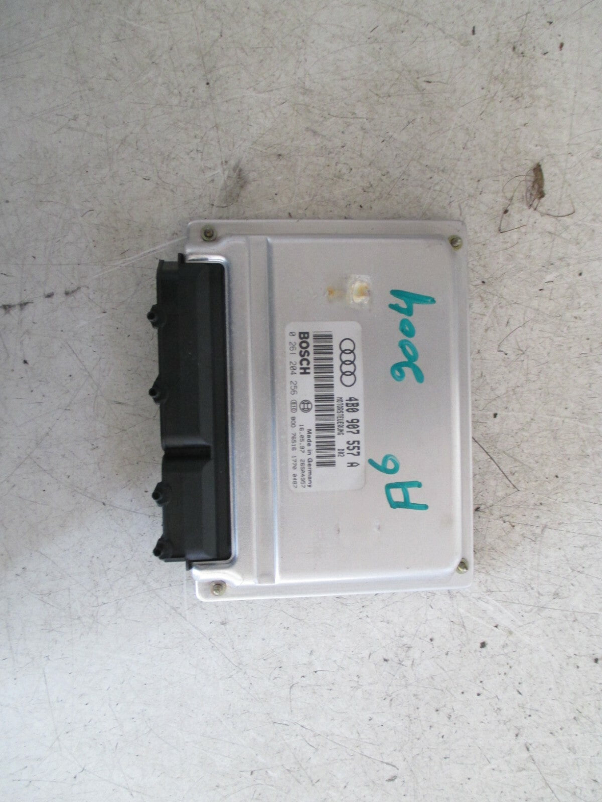 AUDI A6 2004 C5 ENGINE CONTROL UNIT 4B0907557A