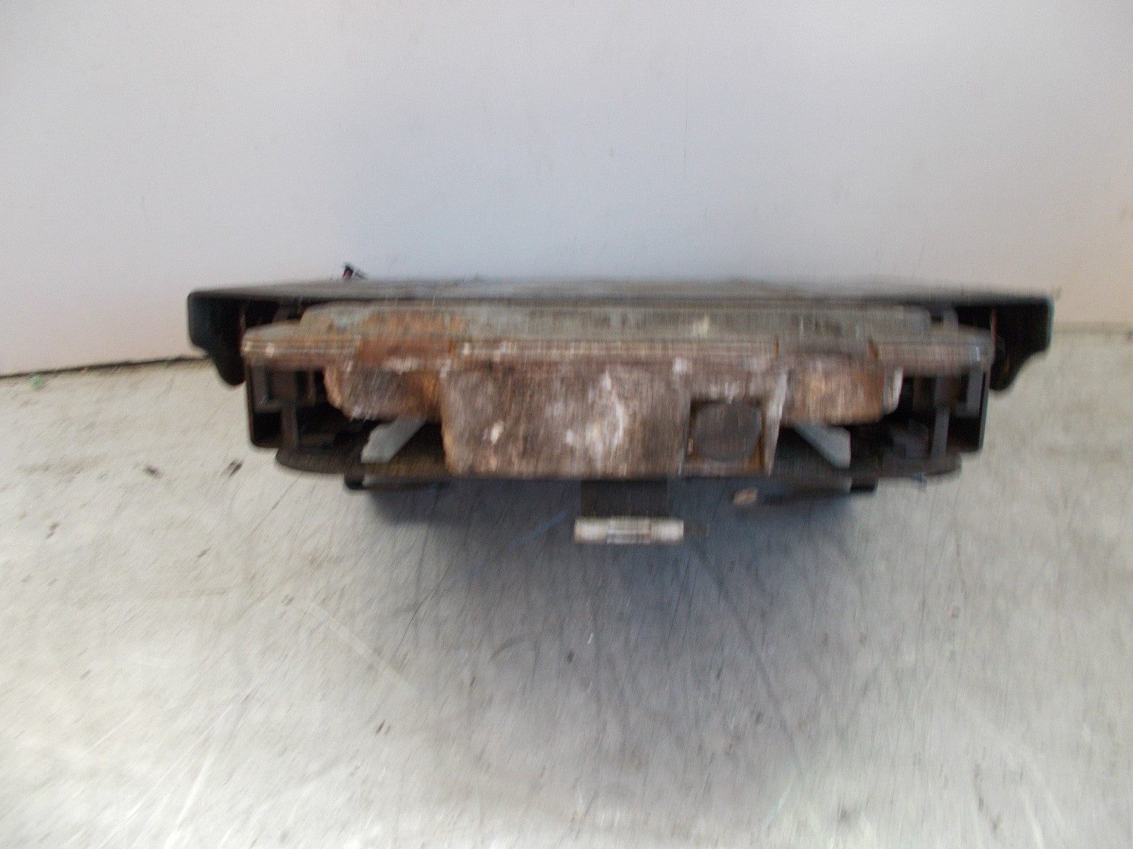 VOLKSWAGEN PASSAT B6 2005 ENGINE ECU & ENGINE ECU HOLDER 3C0906216