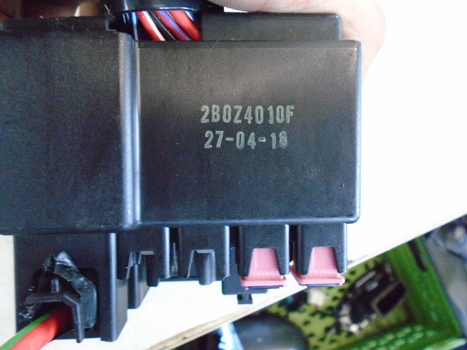 VAUXHALL CORSA E 2018 1.4 PETROL FUSE RELAY BOX 2B0Z4010F