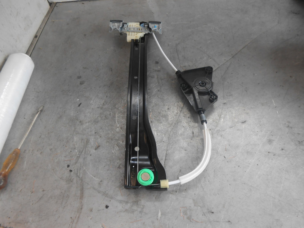 SEAT MII 1S (MK1) 2011-2018 5 DOOR OSF DRIVER FRONT WINDOW REGULATOR MECH