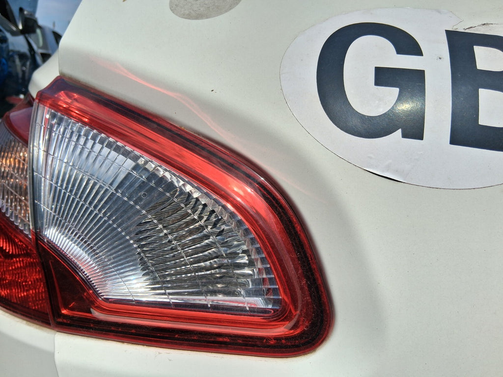 2013 NISSAN QASHQAI J10 FACELIFT NSR PASSENGER SIDE REAR LEFT INNER TAIL LIGHT