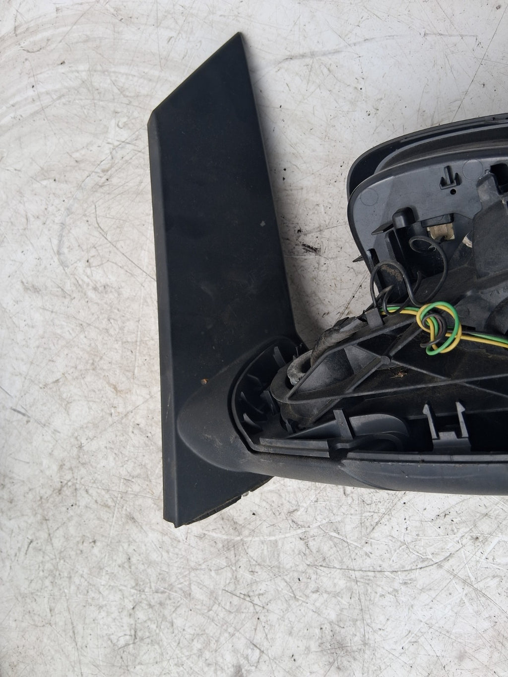 2013 VAUXHALL ASTRA J NSF PASSENGER SIDE LEFT ELECTRIC WING MIRROR 13308361
