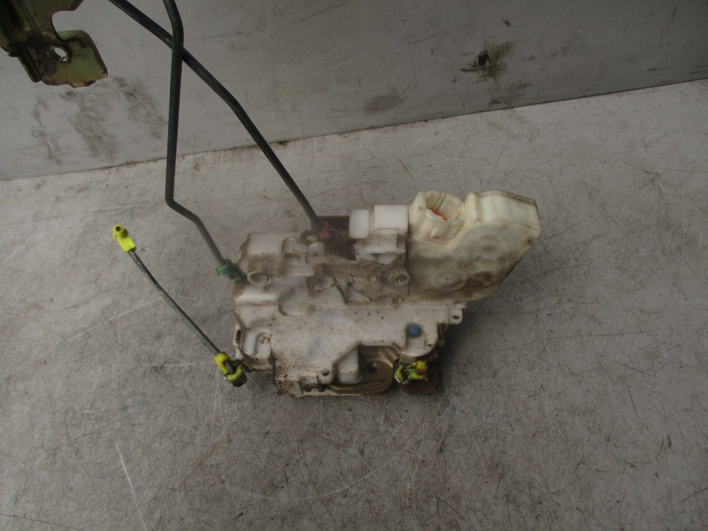 2002 NISSAN NAVARA D22 OSF DRIVER SIDE FRONT DOOR LOCK MECHANISM 805525P013