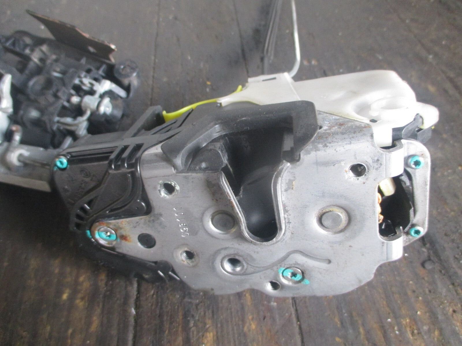 VAUXHALL INSIGNIA 2009 NSF PASSENGER SIDE FONT DOOR LOCK MECHANISM 13503161HY