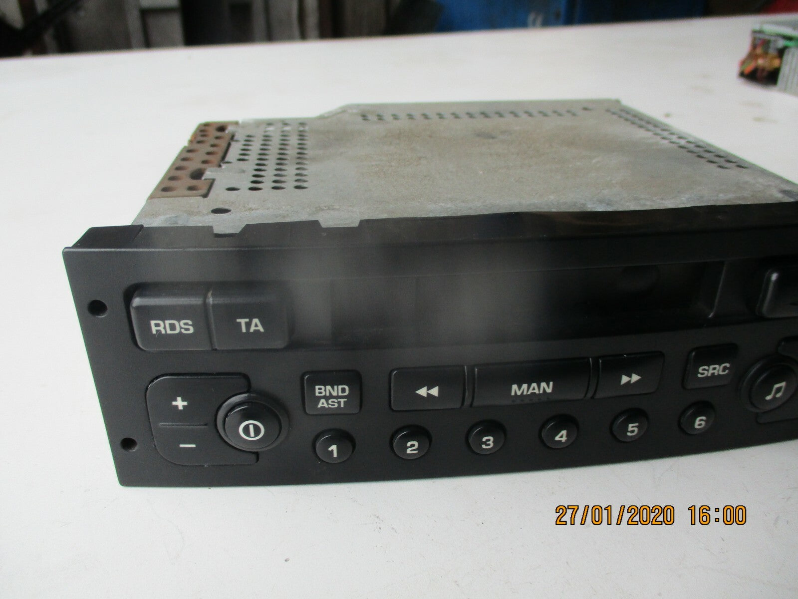 PEUGEOT 307 MK1 2005 AM FM RADIO STEREO TAPE CASSETTE PLAYER HEAD UNIT 96454436