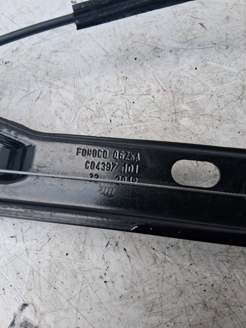 2018 FORD MONDEO SIDE FRONT WINDOW REGULATOR AND MOTOR C04397101