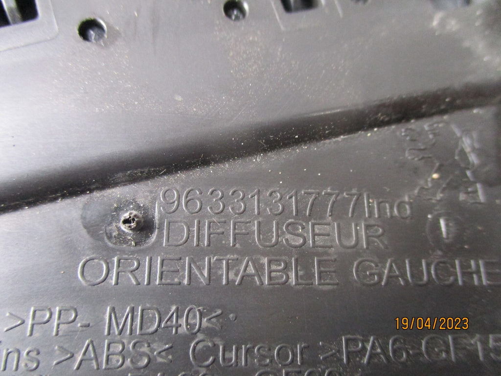 2018 PEUGEOT 208 MK1  NSF PASSENGER SIDE FRONT AIRVENT 9633131777