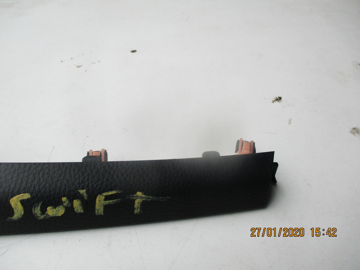 SUZUKI SWIFT MK3 2015 2 CENTRE CONSOLE PLASTIC TRIM COVER STRIP 73854-68L0 73853