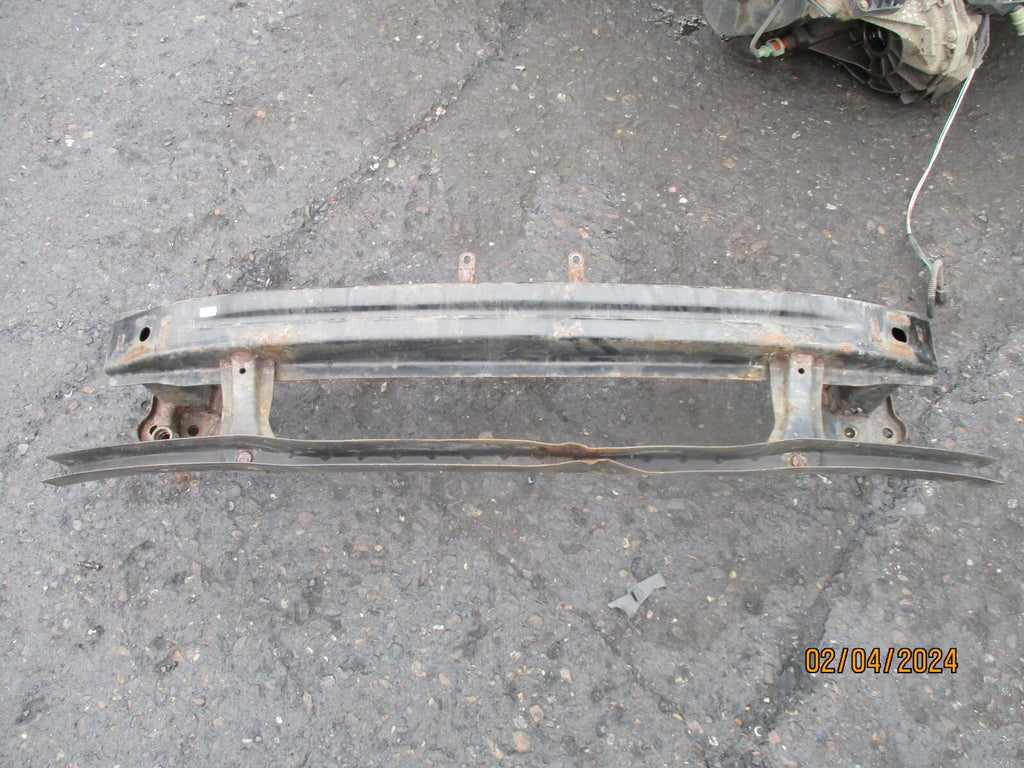 VW VOLKSWAGEN PASSAT B6 2008 FRONT BUMPER CRASH BAR