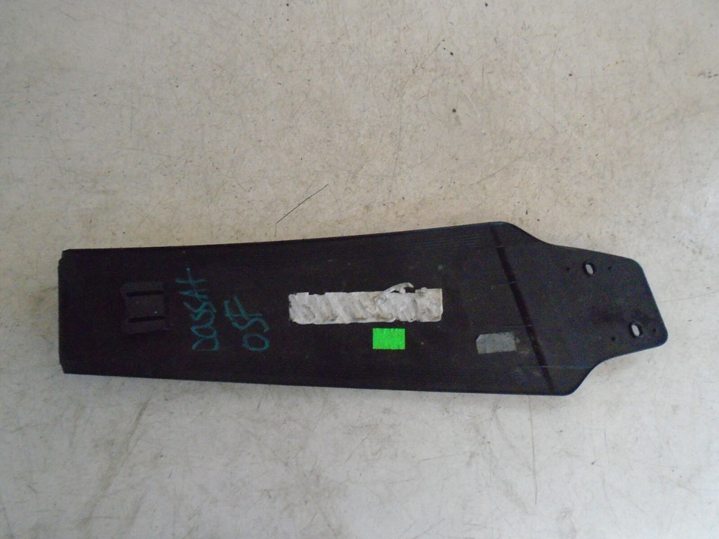 VOLKSWAGEN PASSAT OSF FRONT DRIVER SIDE EXTERIOR PILLAR TRIM 3C8853318
