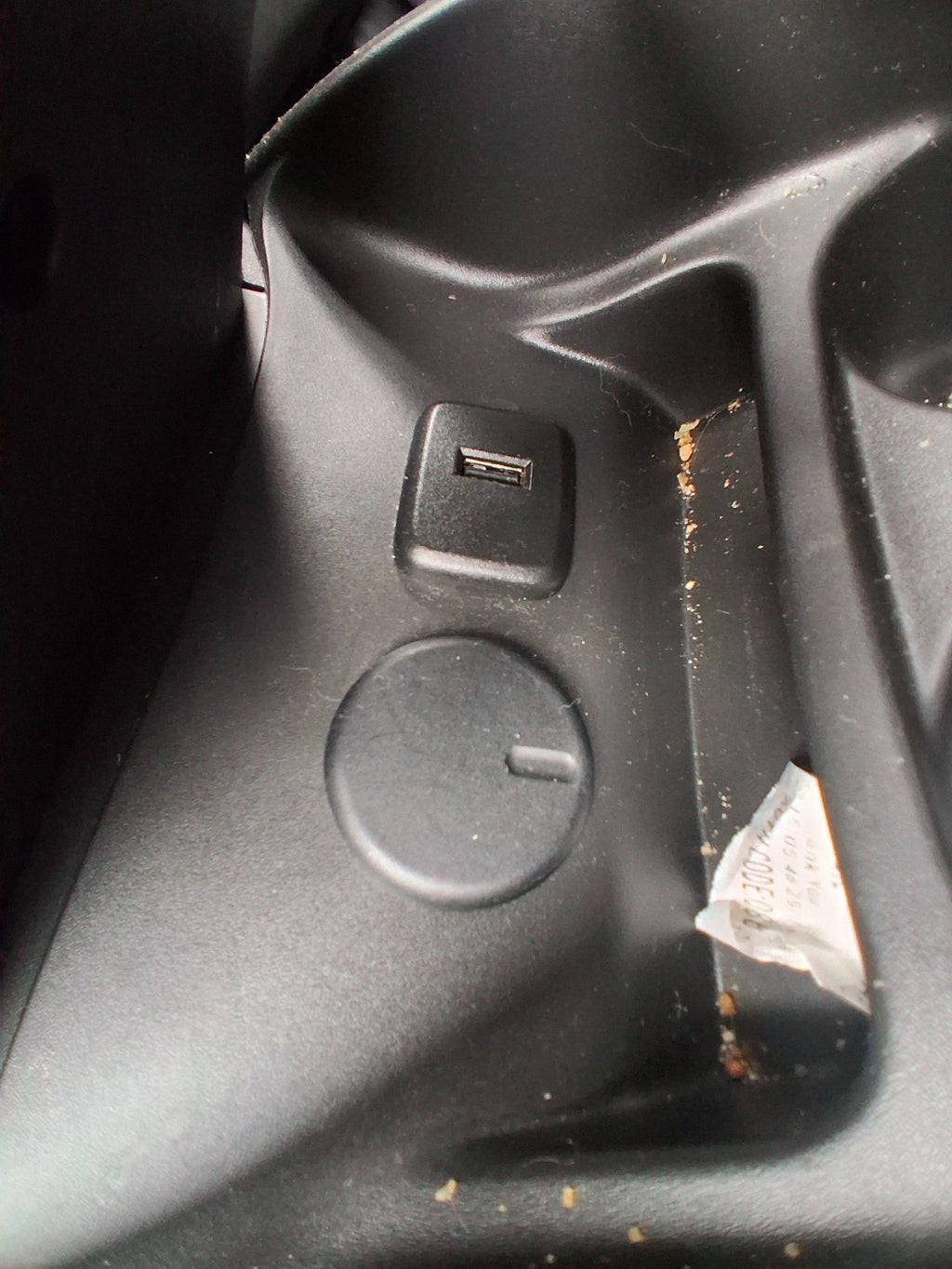2019 VAUXHALL CORSA E CUP HOLDER USB PORT PLASTIC TRIM CENTER CONSOLE