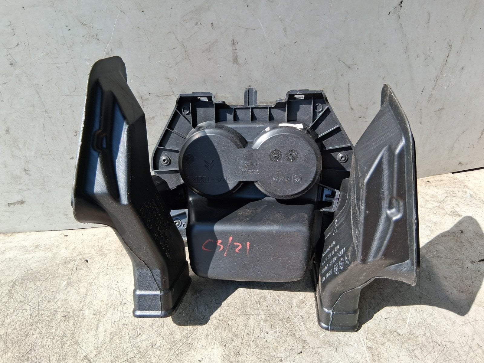 2021 CITROEN C3 MK3 CENTRE CONSOLE STORAGE TRAY TRIM PANEL CUP HOLDER 9812511777