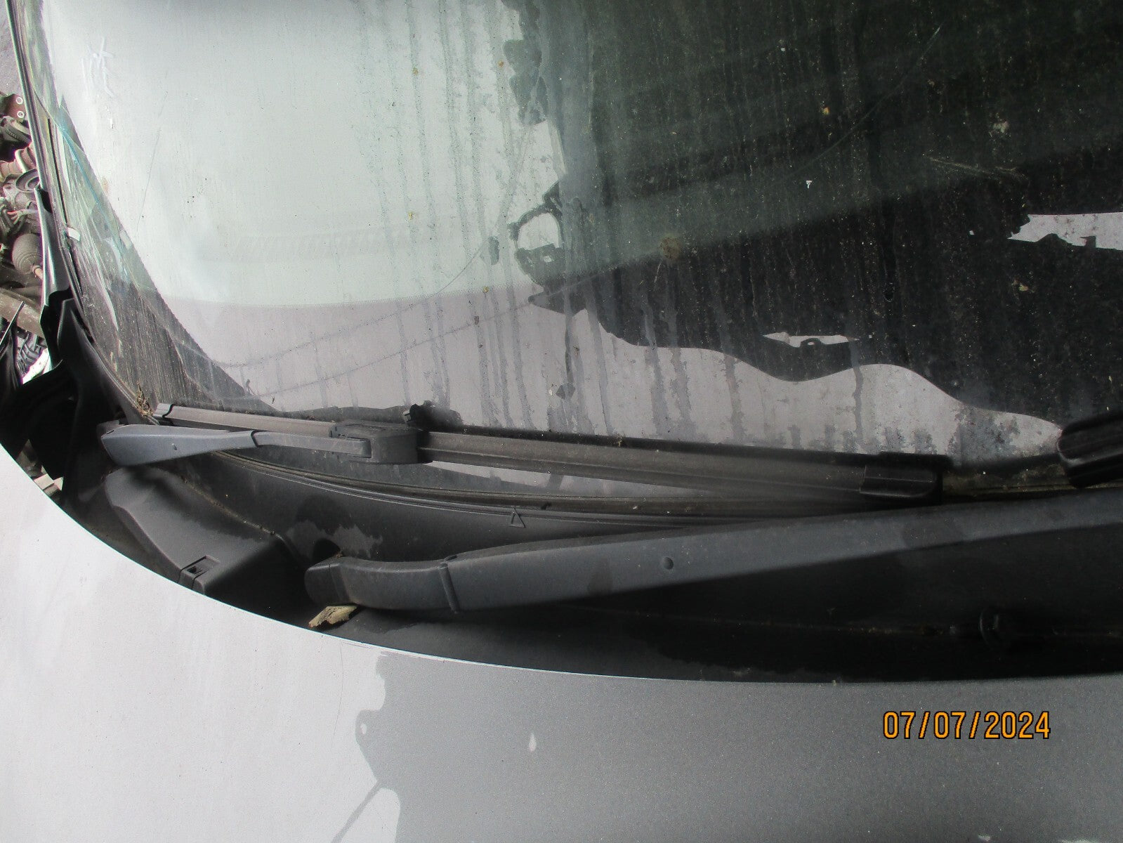 NISSAN QASHQAI J11 2014 FRONT WINDSCREEN WIPER MOTOR LINKAGES
