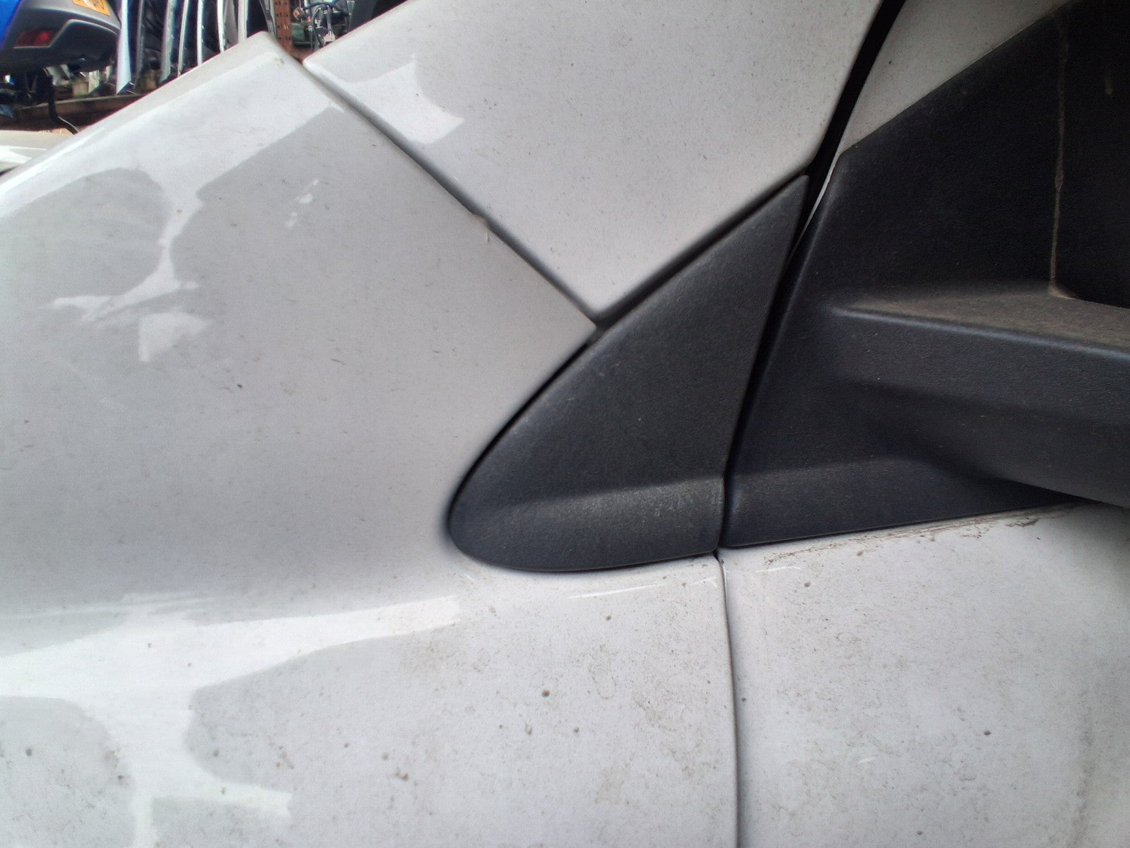 2018 FORD KA + PLUS MK3 NSF PASSENGER SIDE WING MIRROR TRIM