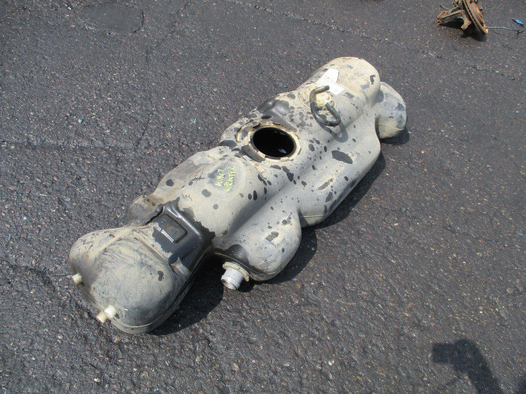 MERCEDES BENZ SPRINTER W907 2023 FUEL TANK A9074712200