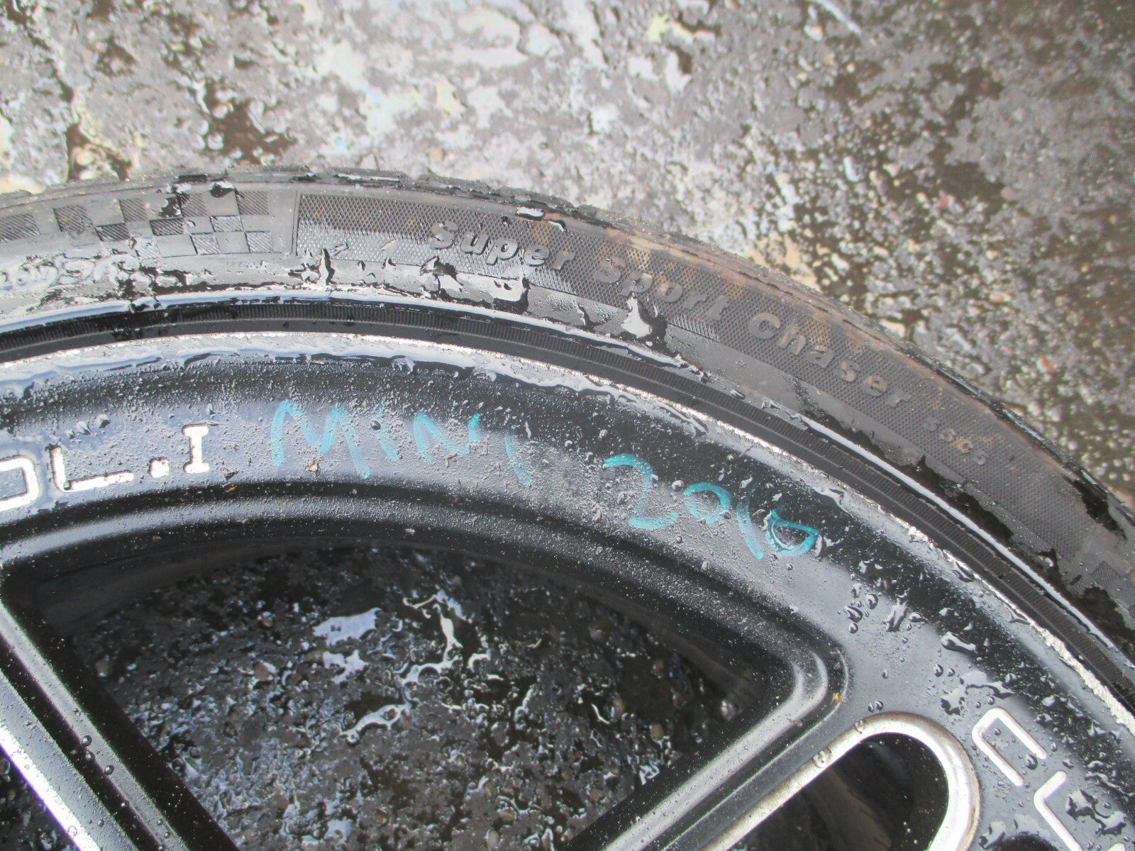 MINI COOPER 2010 17 INCH ALLOY WHEEL WITH TYRE 205/40R17