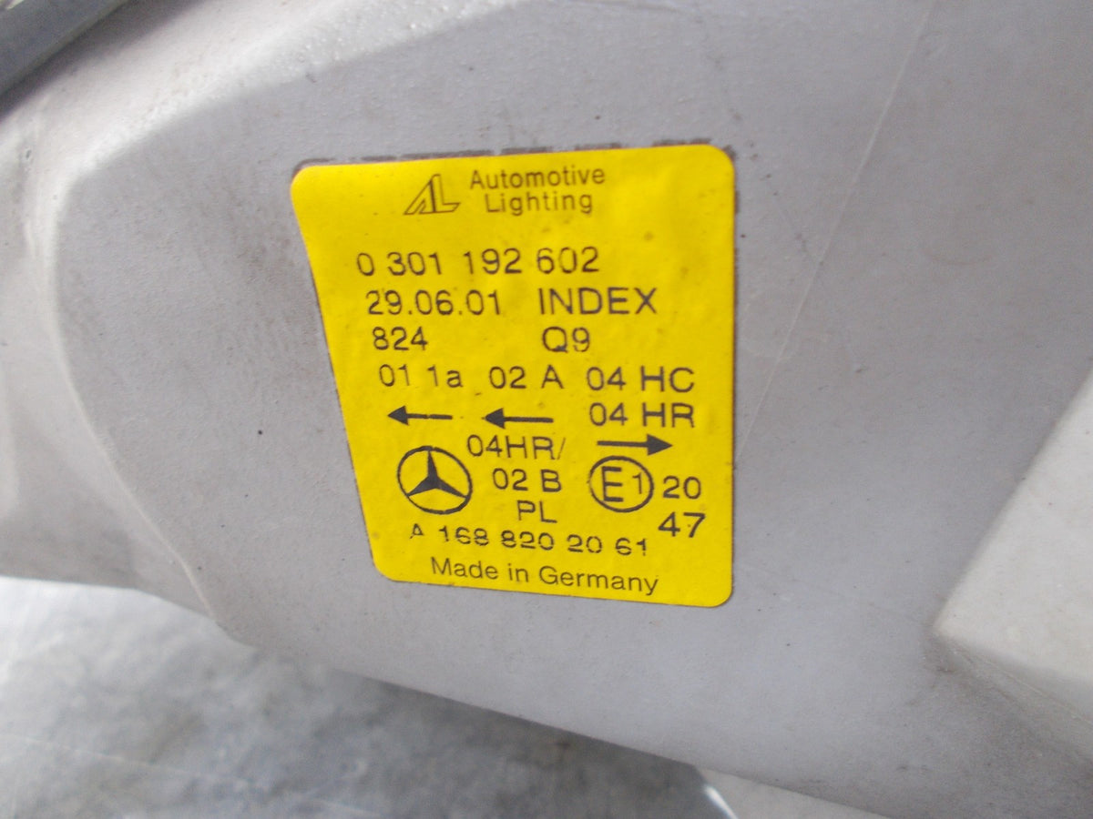 MERCEDES A CLASS A140 2001 OS DRIVER SIDE HEADLIGHT A1688202061