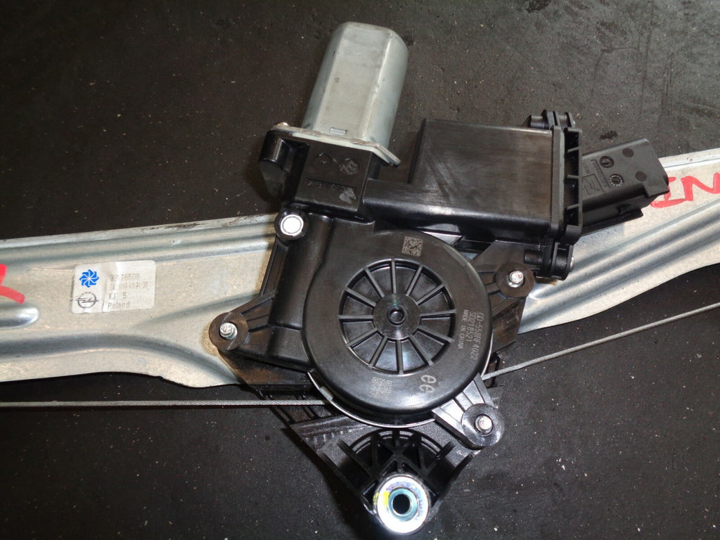 VAUXHALL INSIGNIA 2019 O/S/R DRIVER SIDE REAR WINDOW MOTOR & REGULATOR 39176508