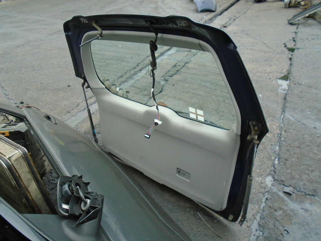 MAZDA PREMACY 2003 REAR COMPLETE TAILGATE BOOTLID BLUE