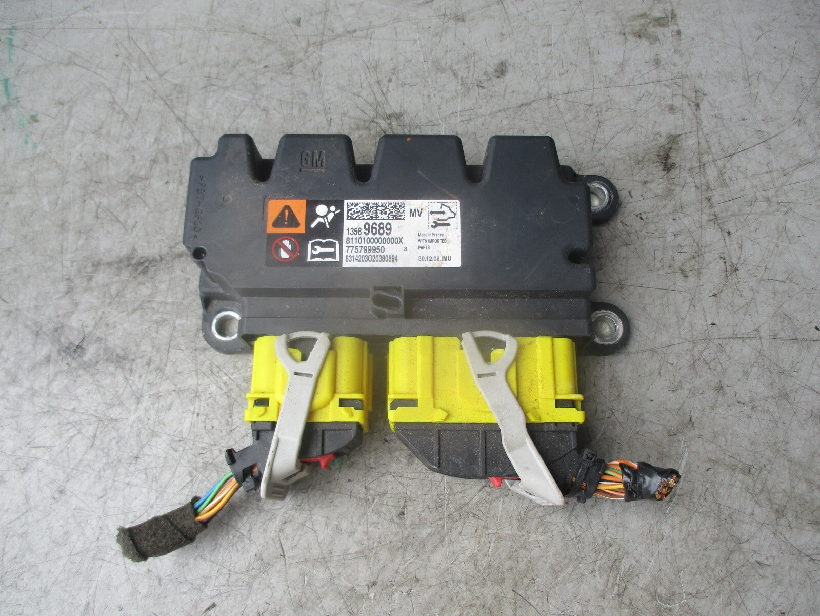 2014 VAUXHALL ZAFIRA C MK3 AIRBAG CONTROL MODULE UNIT 13589689