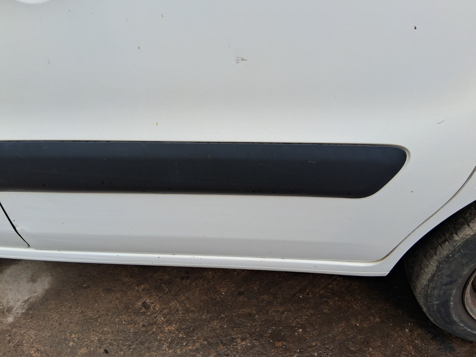 2017 PEUGEOT PARTNER MK2 NS PASSENGER SIDE LEFT COMPLETE SLIDING DOOR WHITE