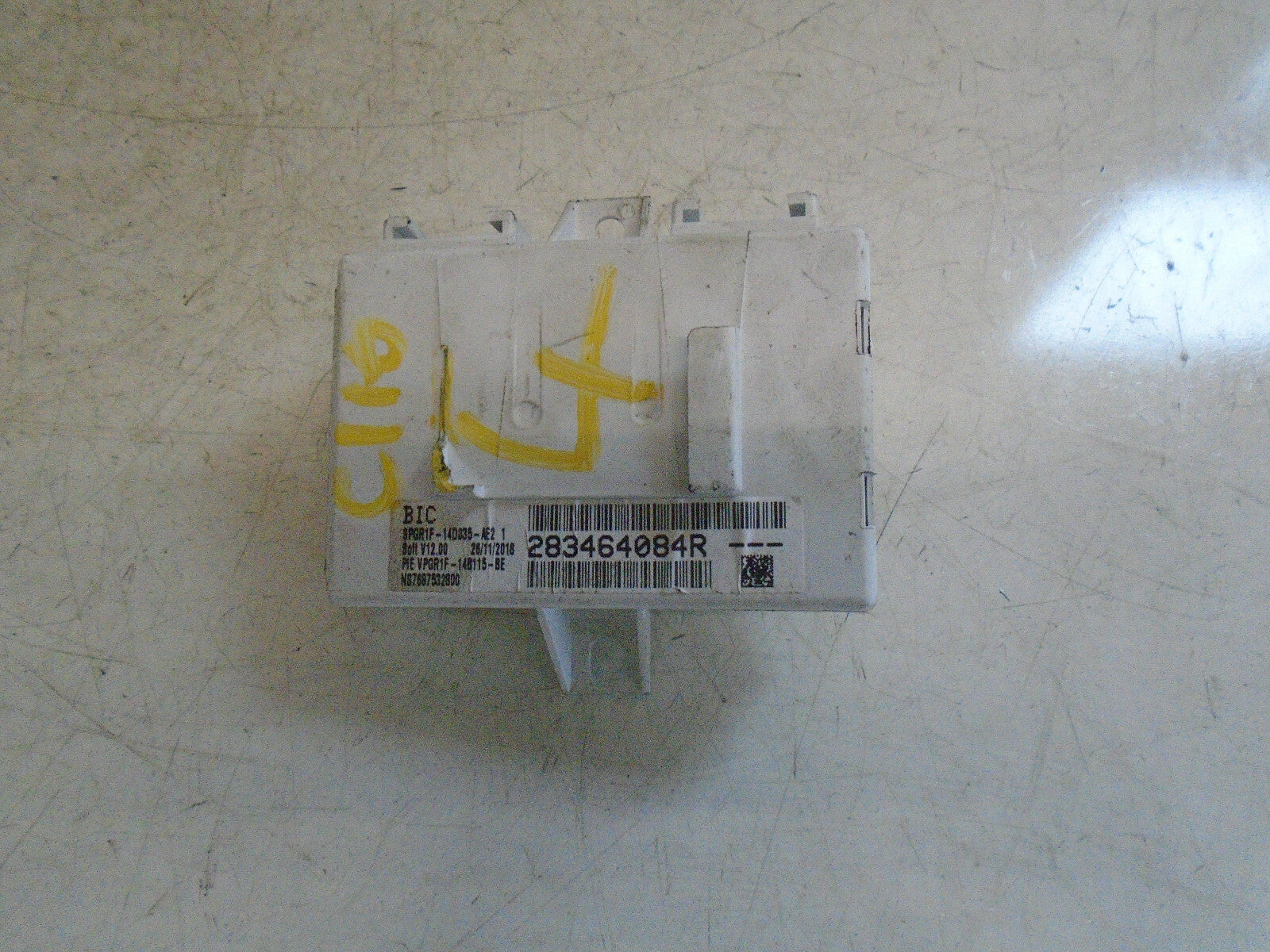 RENAULT CLIO MK4 2019 SAT NAV NAVIGATION CONTROL MODULE 283464084R