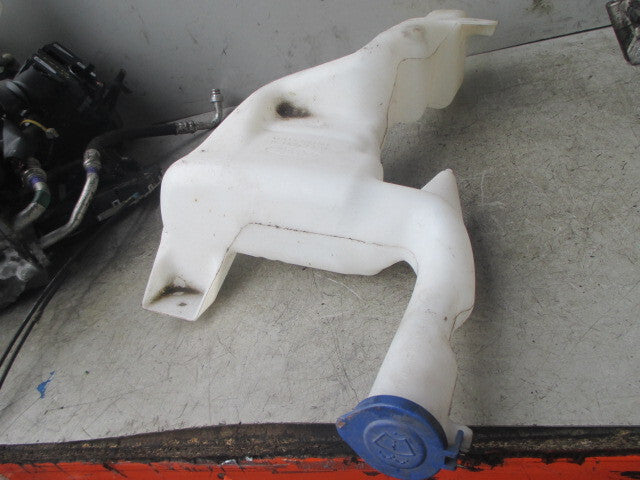 2016 FORD FIESTA MK7 WINDSCREEN WASHER BOTTLE PUMP 8A6117B613