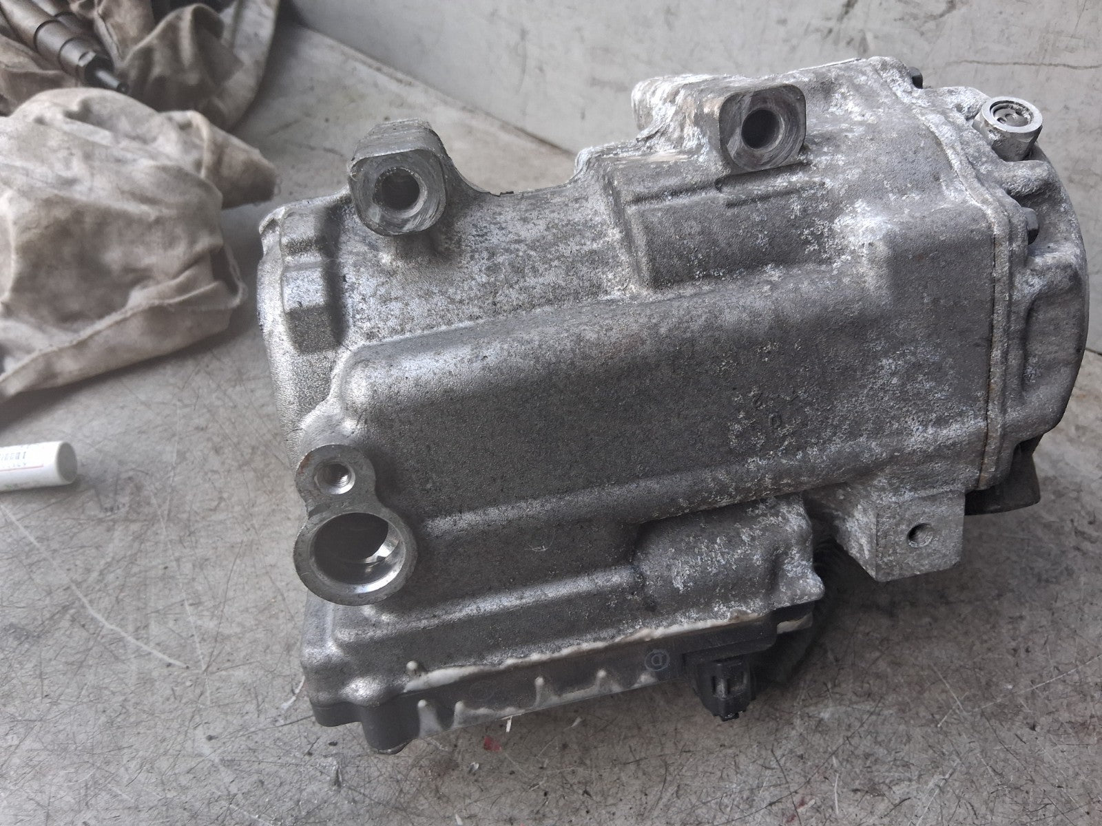 2011 TOYOTA ESTIMA MK3 2.4 PETROL HYBRID AC AIR CON COMPRESSOR PUMP 8837028020
