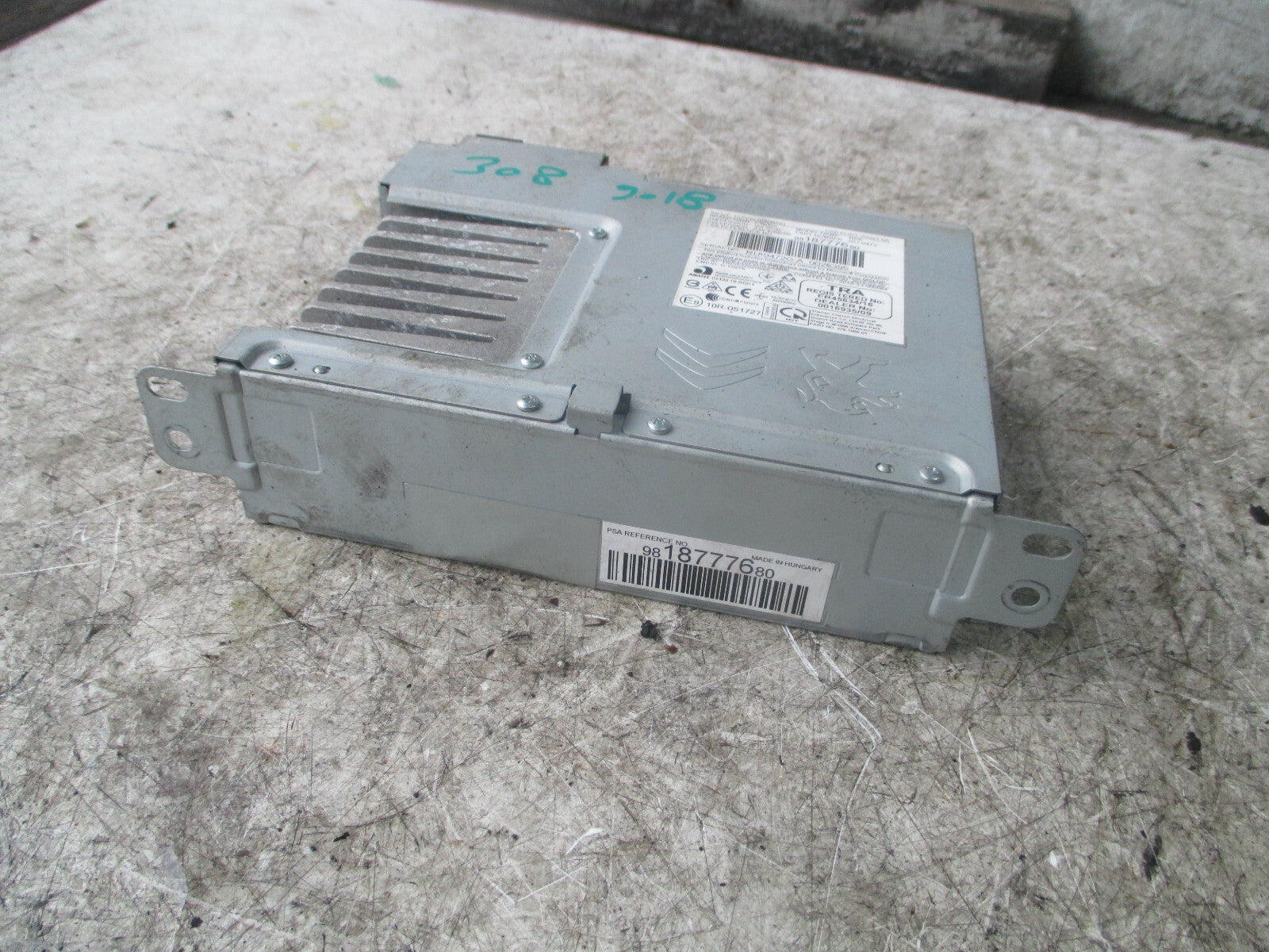 PEUGEOT 308 MK2 2018 RADIO SATNAV HEAD UNIT 9818777680