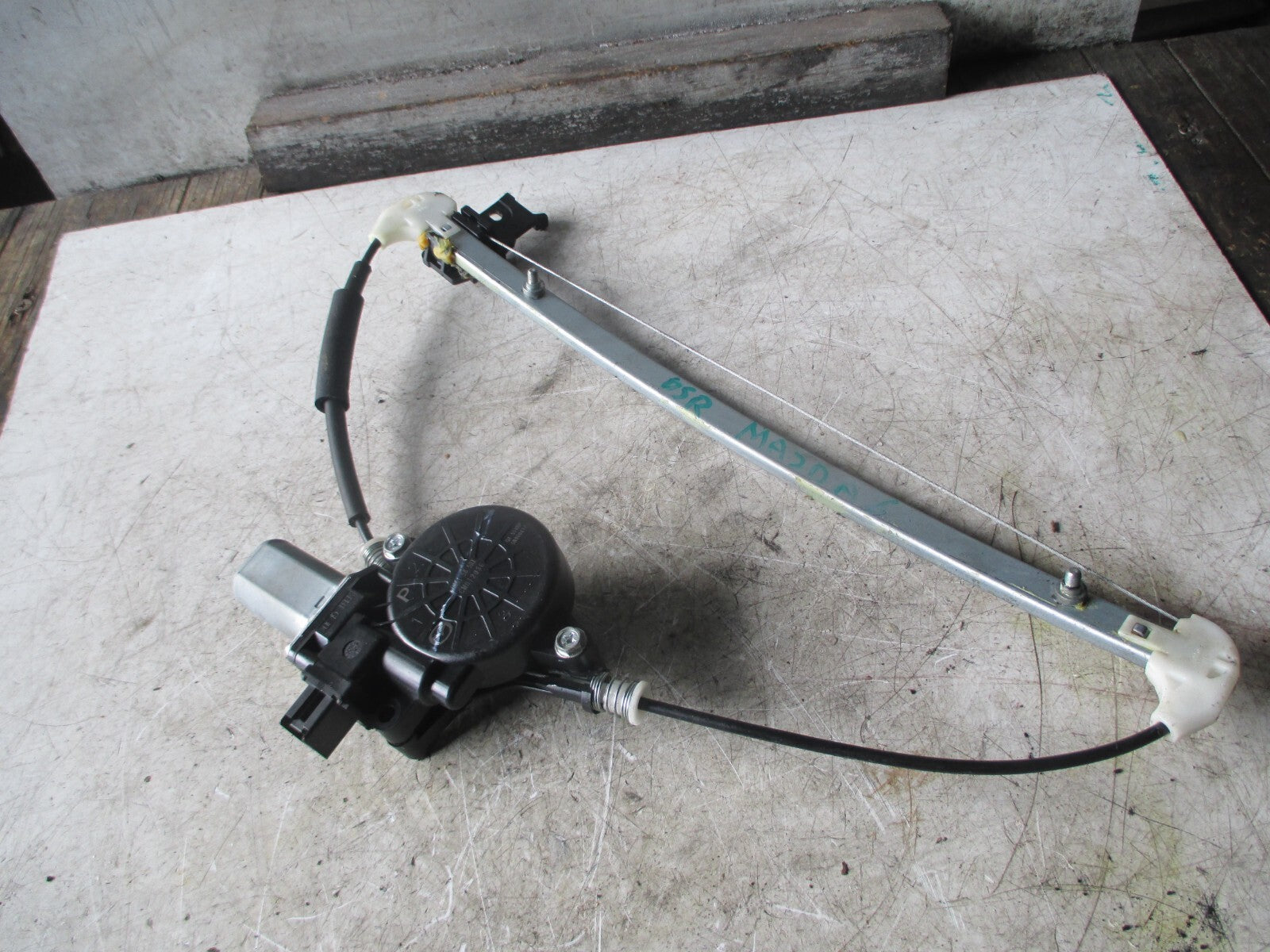 MAZDA 6 2009 OSR DRIVER SIDE REAR WINDOW MOTOR REGULATOR D6515958X