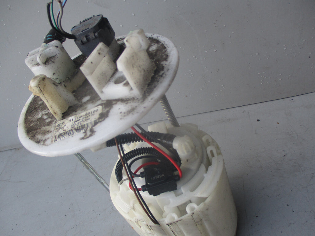 KIA PICANTO 2020 1.0 PETROL FULE PUMP SENDER UNIT 31110G6100