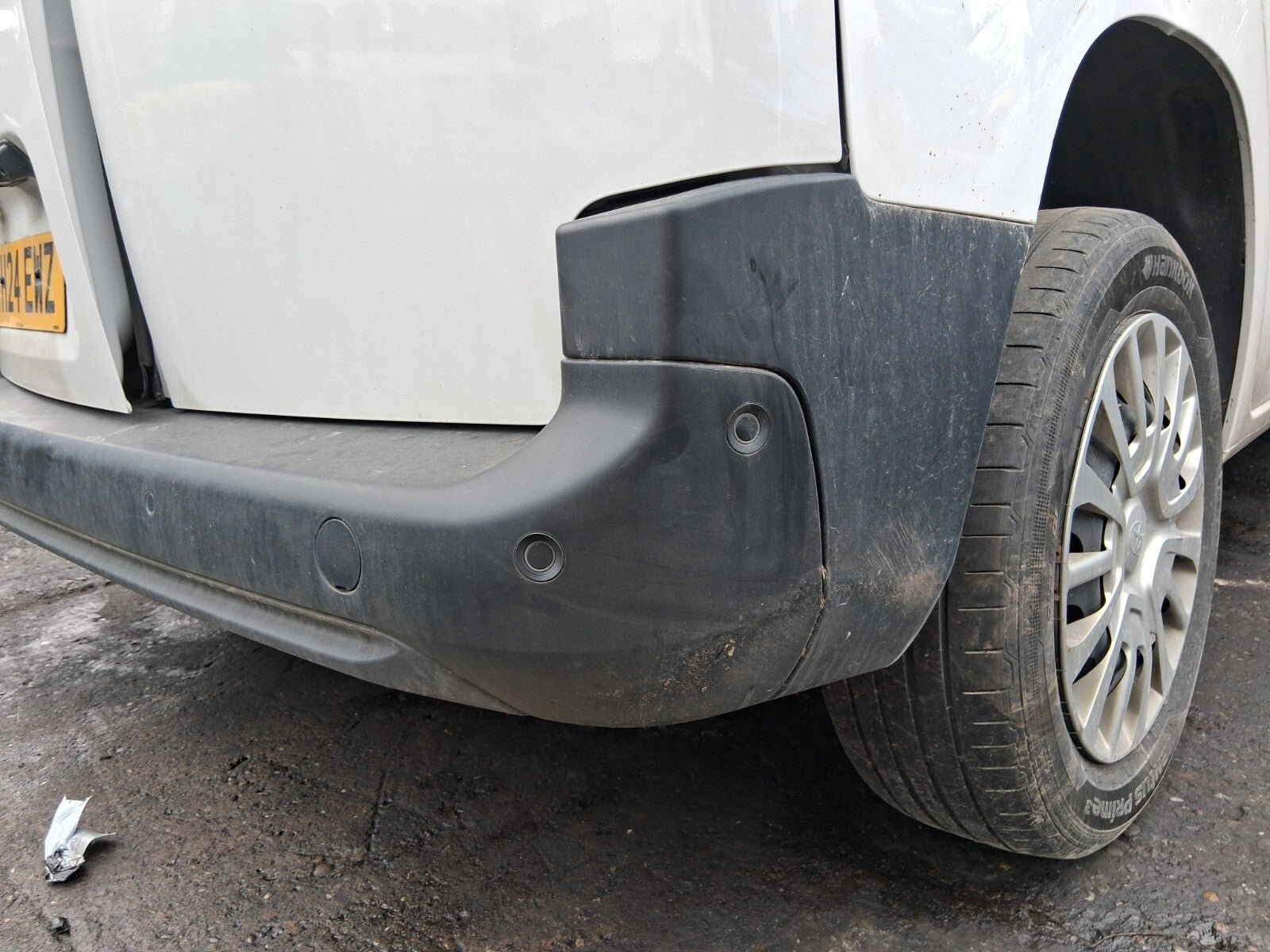 2024 TOYOTA PROACE CITY REAR COMPLETE BUMPER WITH PDC SENSOR