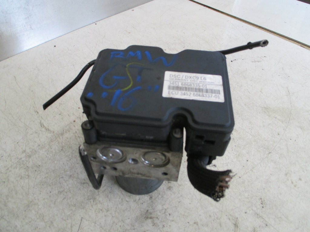 BMW 5 SERIES F07 GT 2016 3.0 DIESEL ABS PUMP AND MODULE 6856841