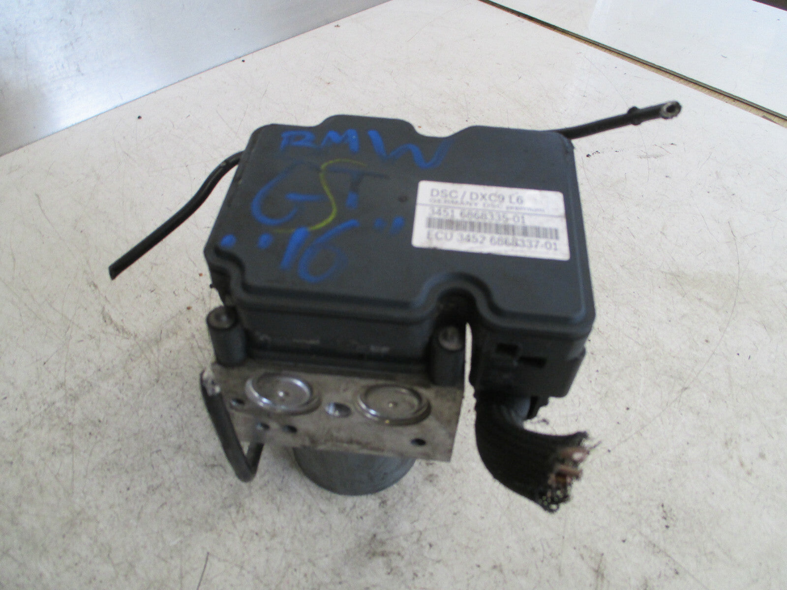 BMW 5 SERIES F07 GT 2016 3.0 DIESEL ABS PUMP AND MODULE 6856841