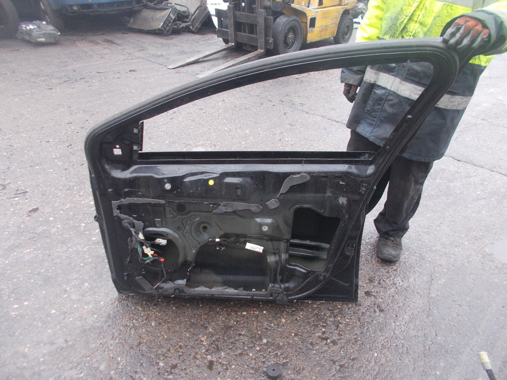 FORD MONDEO CD345 (MK4) 2007-2014 OSF DRIVER FRONT BARE DOOR SHELL D7 BLACK
