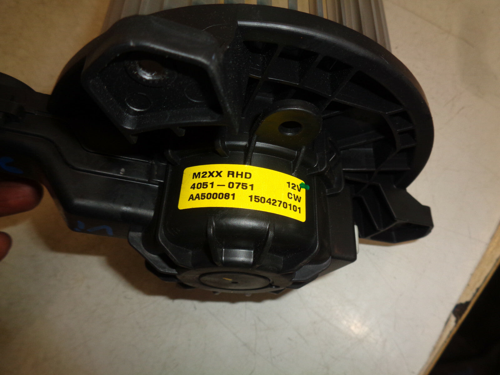 VAUXHALL VIVA 2017 INTERIOR HEATER BLOWER FAN MOTOR 40510751