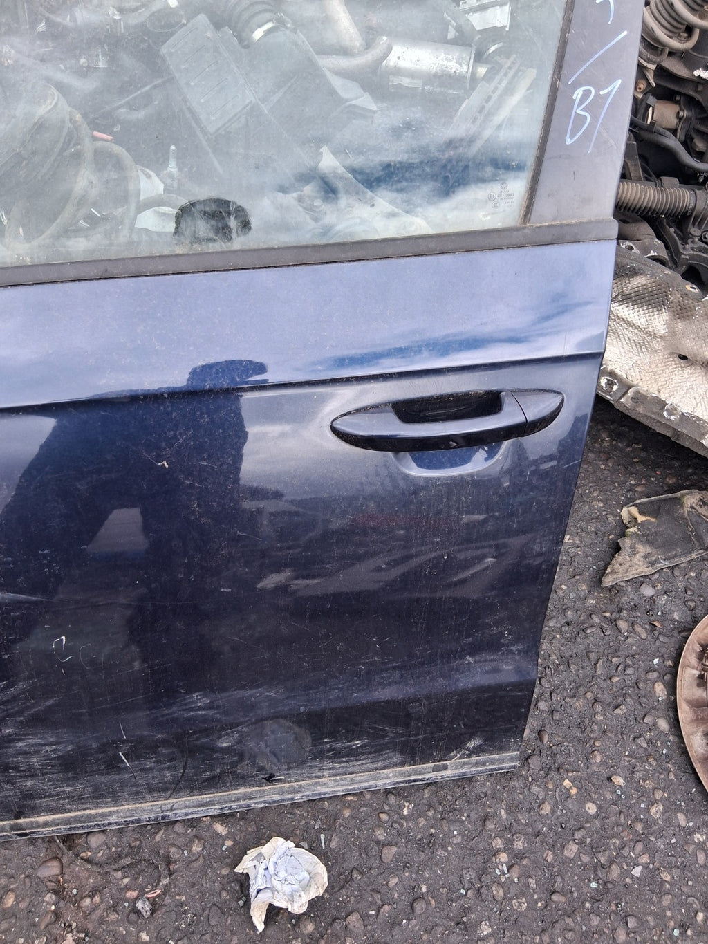2014 VW VOLKSWAGEN PASSAT B7 SALOON NSF PASSENGER SIDE FRONT LEFT BARE DOOR BLUE