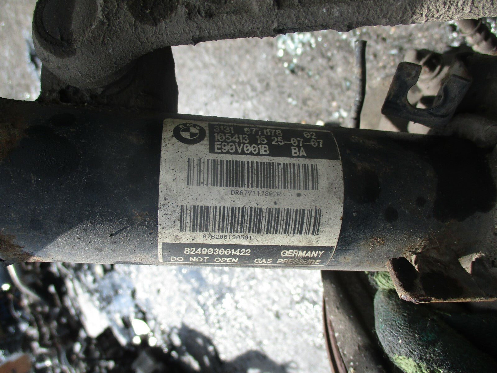 BMW 3 SERIES E90 2.0 DIESEL COMPLETE FRONT CRADLE WITH LEGS SPRINGS 6771178