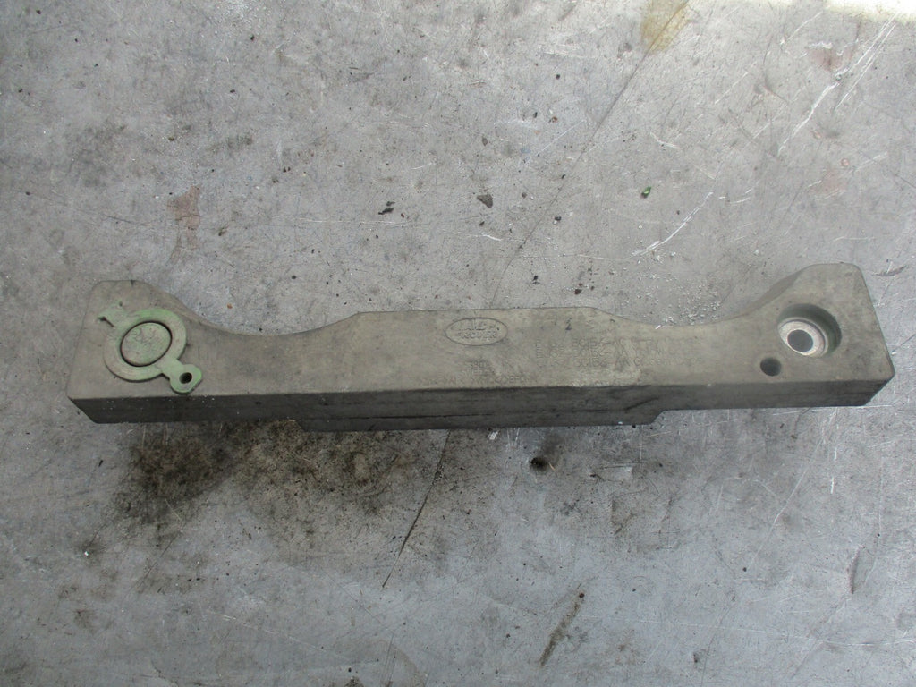 LAND ROVER DISCOVERY SPORT L550 REAR DAMPER ASSEMBLY BRACKET J323C156AA