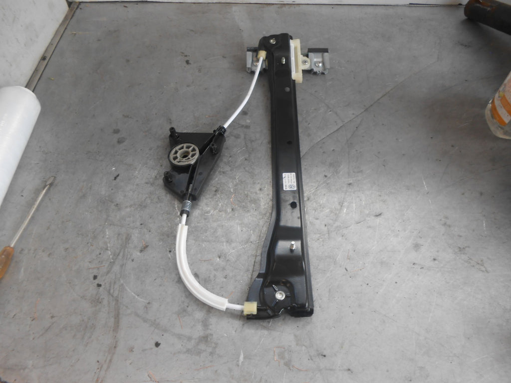 SEAT MII 1S (MK1) 2011-2018 5 DOOR OSF DRIVER FRONT WINDOW REGULATOR MECH