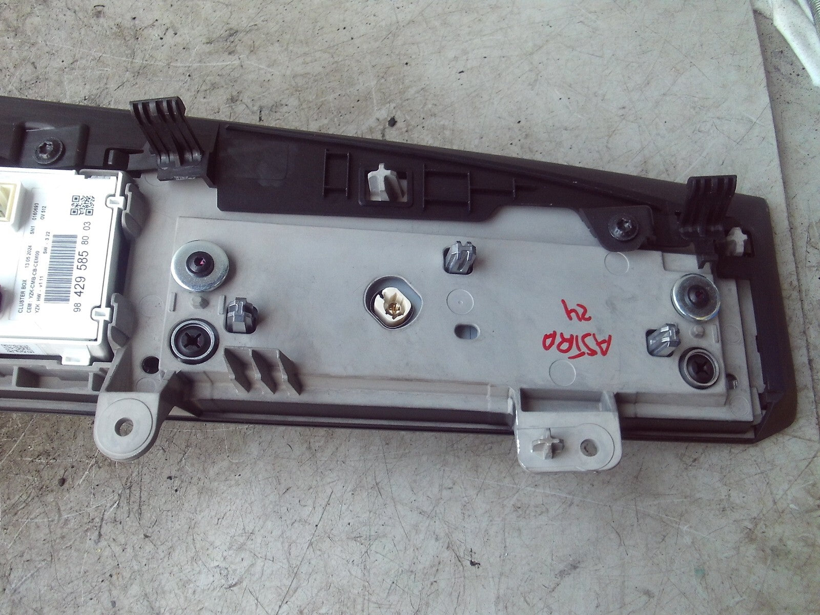 2024 ASTRA L INSTRUMENT CLUSTER SPEEDOMETER MULTIMEDIA & NAV SCREEN 9842958580