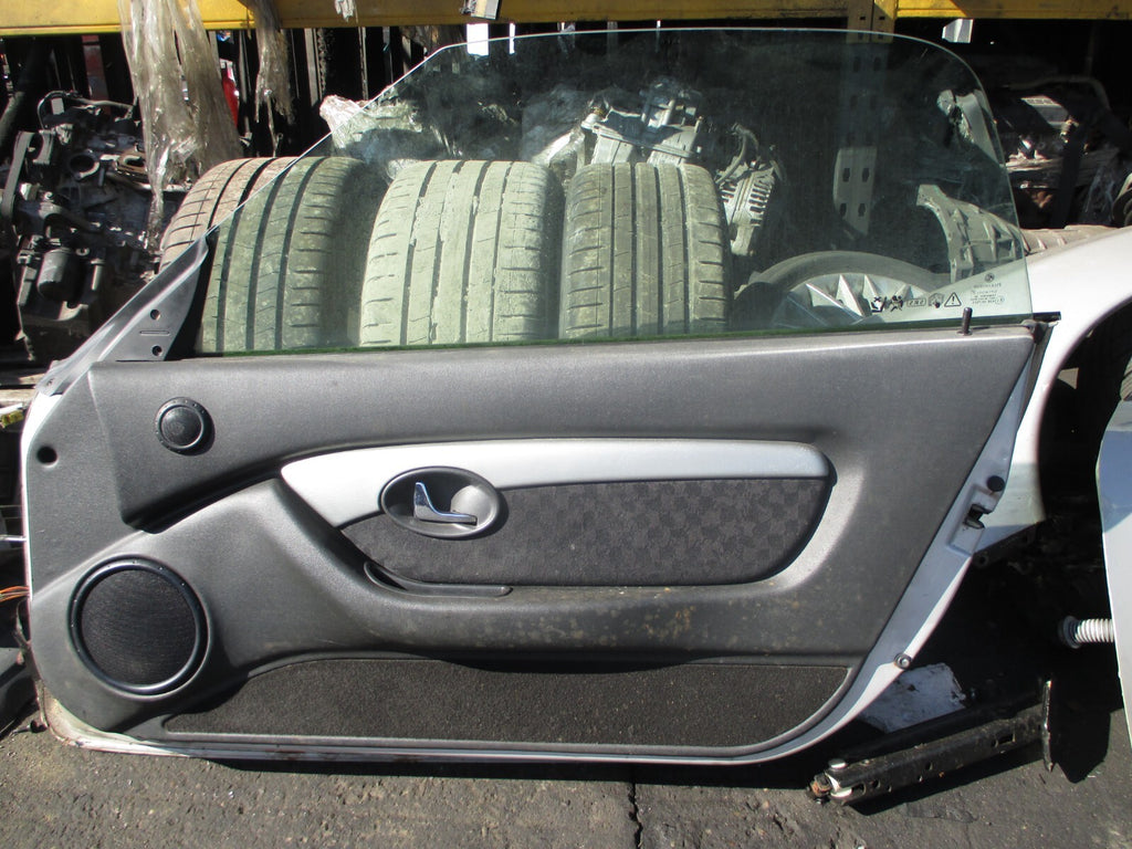 MG MGF 2001 MK1 1.8 OS DRIVER SIDE RIGHT COMPLETE DOOR SILVER