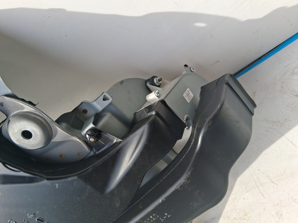 TOYOTA ESTIMA MK3 2013 BATTERY BOTTOM TRAY COVER / CASING